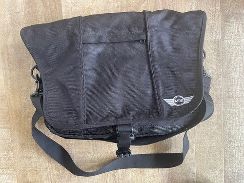 GENUINE BMW / MINI SEAL + PROTECT CAR CARE CLEANING / VALETING BLACK BAG (EMPTY)