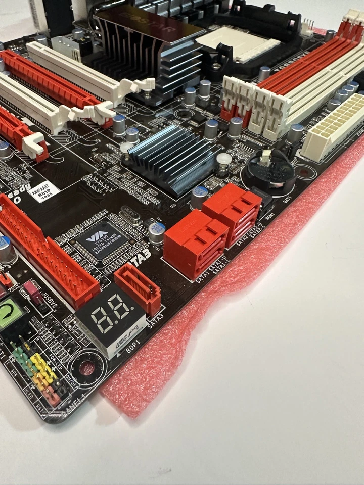 Placa-mãe de áudio USB usada Biostar TA890FXE AM3 soquete PCIe SATA M.2 - Imagem 2 de 4