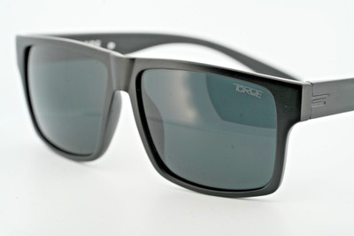 Toroe Range BN-1041 Sunglasses Full Rim Rectangular Polarized UV400 Protection