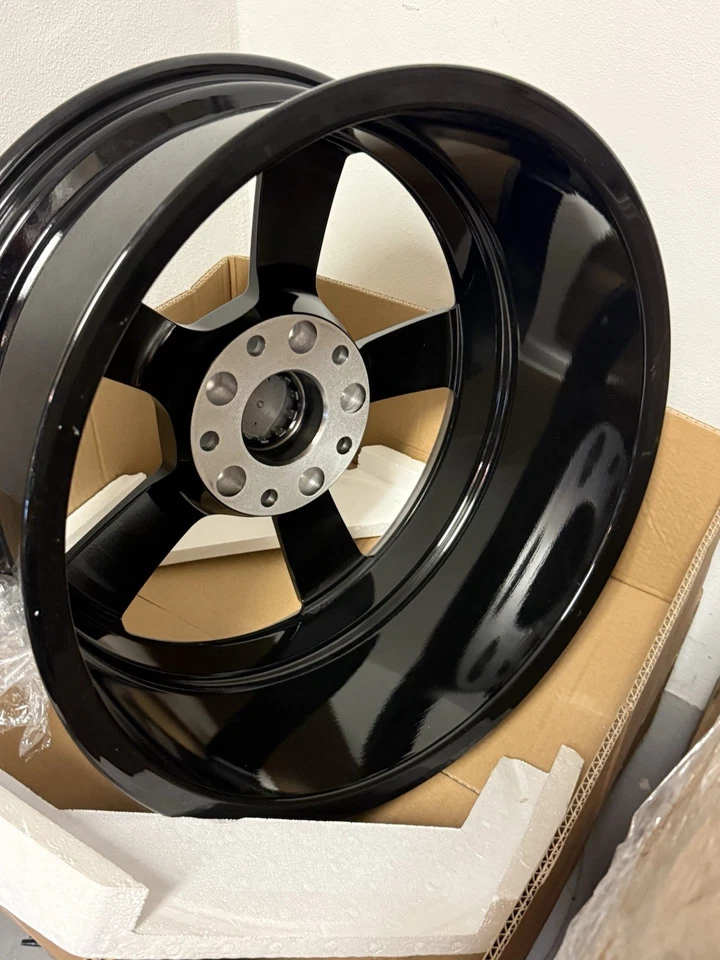 "Ruedas retro personalizadas de aluminio de 18"" asimétricas para Porsche 911 y Boxster" Foto 4 de 4