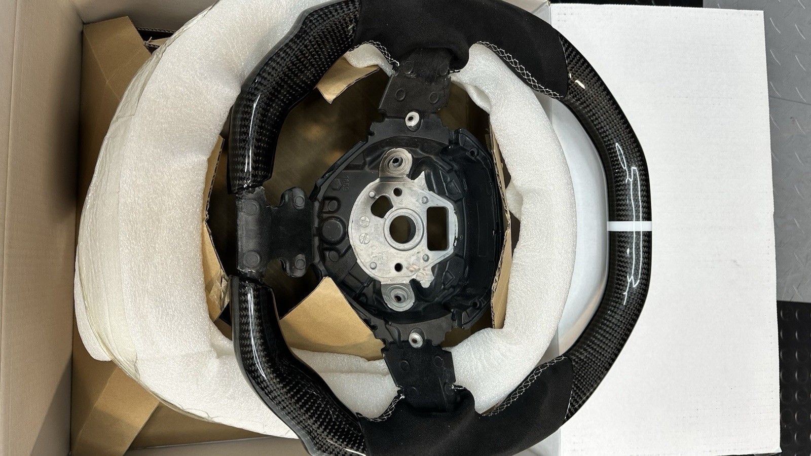 Lamborghini Aventador Lp700  SV SVJ Custom Carbon Fiber Steering Wheel