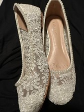 Kailee P White Crocheted Lace Wedding Shoes 7 1/2