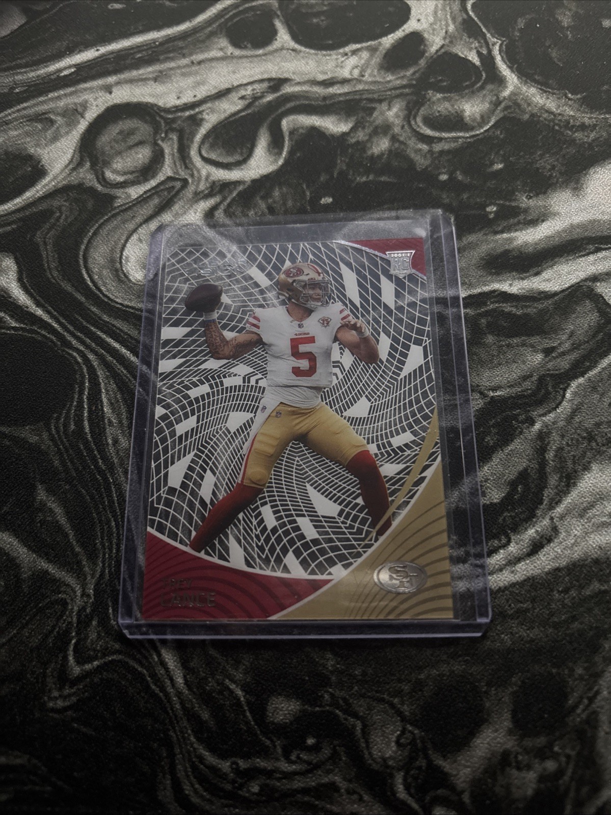2021 Panini Chronicles Trey Lance #CVR-3 Clear Vision Rookies RC 49ers