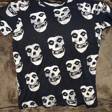 Misfits shirt repeating skull