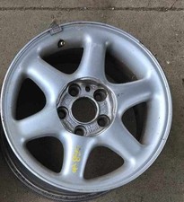 94-97 Volvo 850 Wheel 15x6-12 Alloy 6 Spoke 94-97 Volvo 850 Wheel 15x6-12 Alloy 6 Spoke