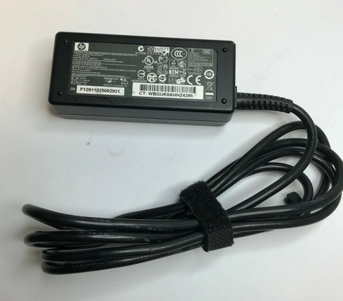 HP Laptop Netzteil Adapter 19,5V - 2,05A, 40W.