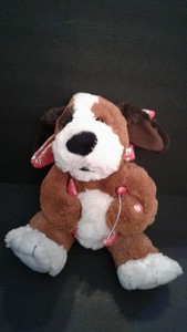 dog dancing and singing