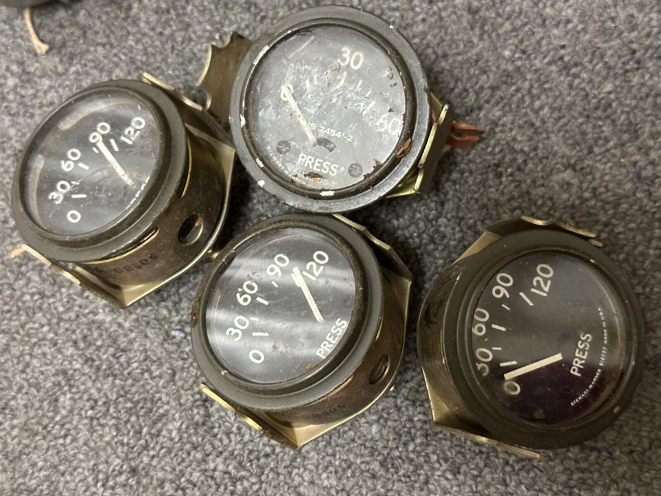 Ford GPW Willy MB Jeep Militar WWll Medidor de Combustível/Gás - NOS, prensa, bateria… - Imagem 3 de 4