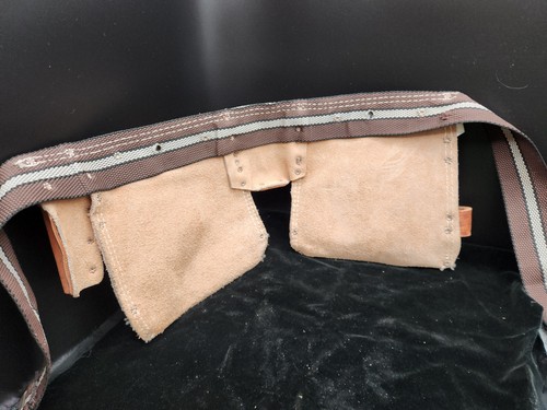 Vintage Custom Leathercraft Professional Tool Belt/Pouch H427X --- Lot 2364 - Picture 4 of 5