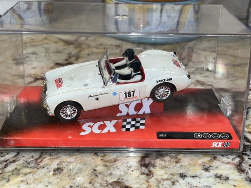 Slot Car SCX Scalextric Exin - Mercedes 250SL #9 Blanche (C-32)