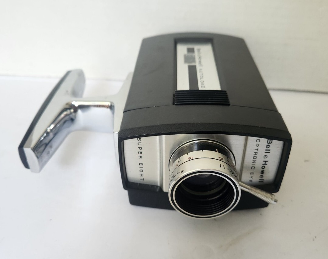 【ヴィンテージ】Bell&Howell Magazine Camera Bell & Howell: Magazine Camera 172 Price Guide: estimate a