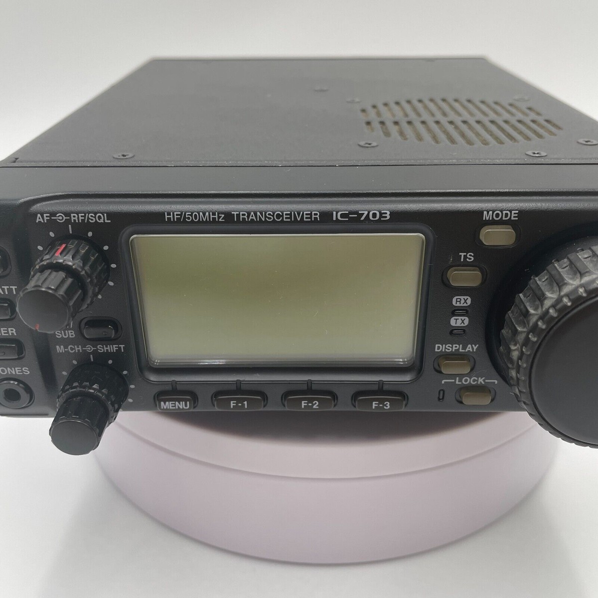 ICOM IC-703 All Mode Transceiver Japan ver. Excellent ICOM IC-703 All Mode Transceiver Japan ver. Excellent