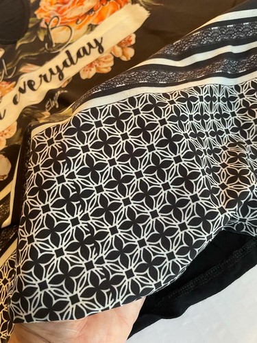 Women T-shirt Silk and Cotton Floral Short Detailed Sleeves Size L - Picture 8 of 10