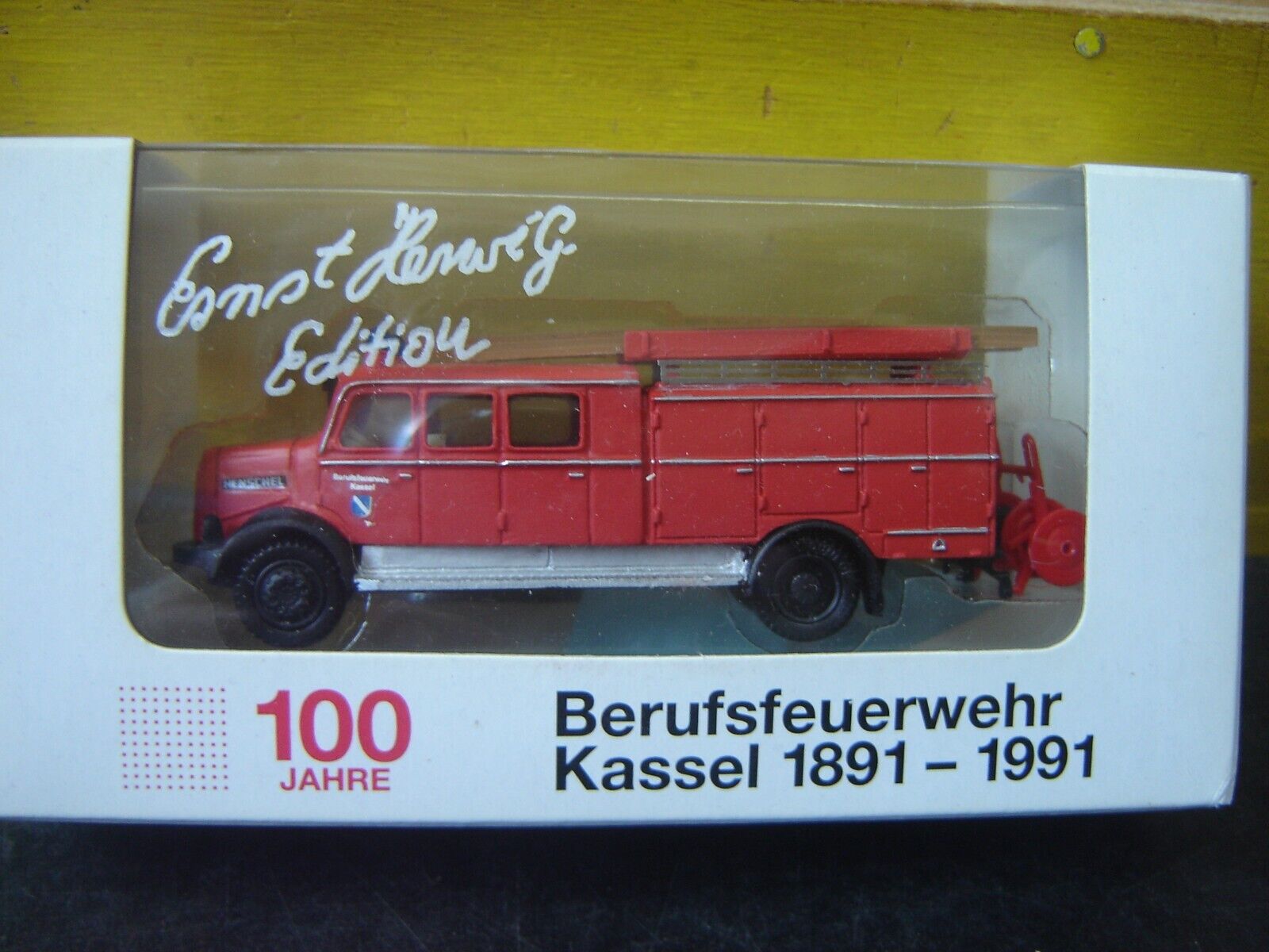 RMM Gollwitzer 187 Henschel HS 100 LF16 100 Jahre BFW Kassel 1991 Neu (239K)