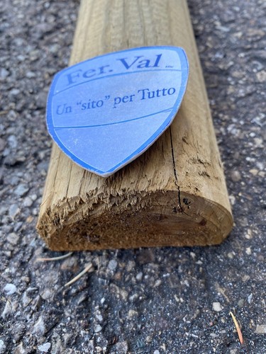 Mezzi Pali in Legno di Pino Tornito Impregnato Trattato X Recinzione D.8X200 - Foto 10 di 19