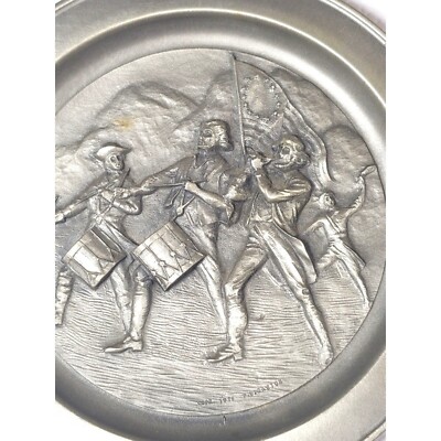 Hudson Pewter Bicentennial Plaque Wall Hanging Spirit of 76 Vintage 1976 6''