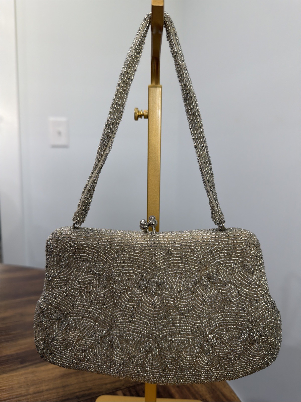 Vintage 50’sWalborg Silver Beaded Evening Bag Purse MCM Scallop Kiss Lock Clasp