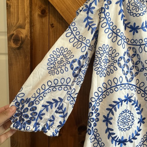 Vestido Trina Turk pequeño bordado con ojales fuera del hombro - Imagen 3 de 6