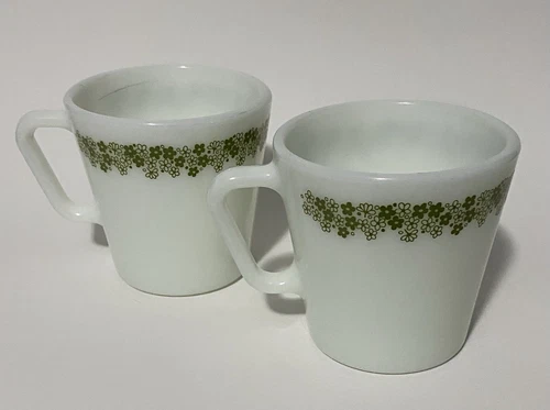 2 Vintage Pyrex Crazy Daisy Spring Blossom Pattern Milk Glass Coffee Mugs