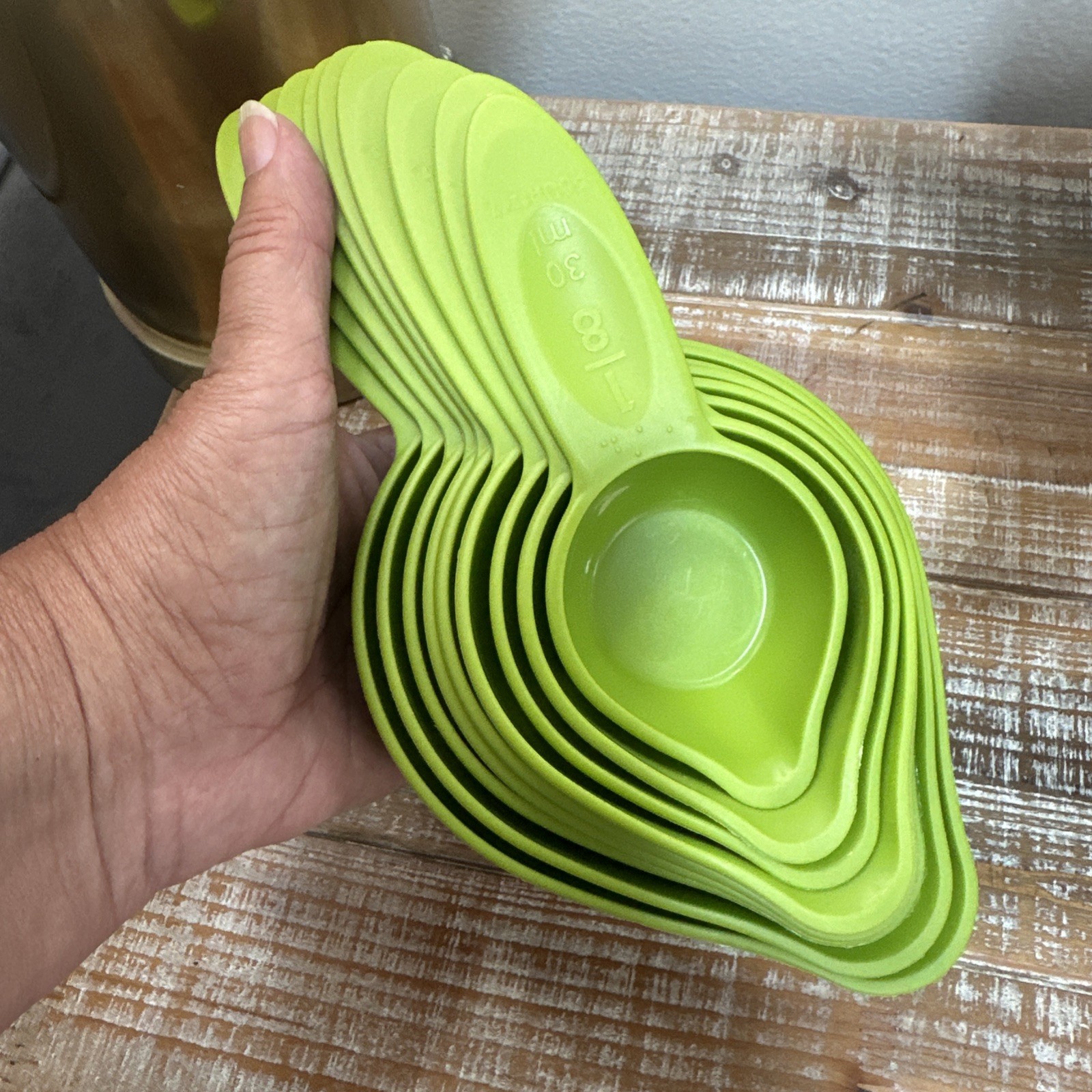 RARE Vtg Randy Kaas POURfect Mixing Bowls 11 pc Nesting Cups & 2 Bowls Green USA