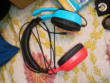 Wired On-Ear Stereo Headphones 3.5mm Jack 40mm Drivers 3ft Red/Blue/Black