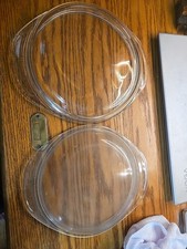 2 Pyrex Lids