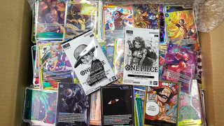 GROS Lot / 10KG (4000 ) Cartes One Piece Avec Rares / Brillantes (FR)