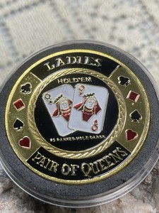 Ladies Hold'em Pair of Queens Poker Card Guard Challage Coin Las Vegas