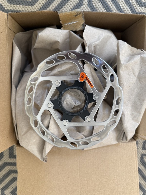 Shimano SM-RT64 SS 140mm Centre Lock Disc Brake Rotor Brand New