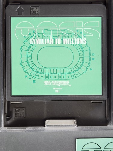 Oasis Familiar To Millions Live Double MiniDisc Album MD Brit Pop - Picture 3 of 8