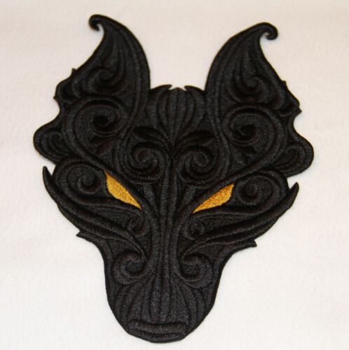 WOLF HEAD color selectable iron-on patch gun skirt medieval NEW 15x19 cm - Picture 1 of 4