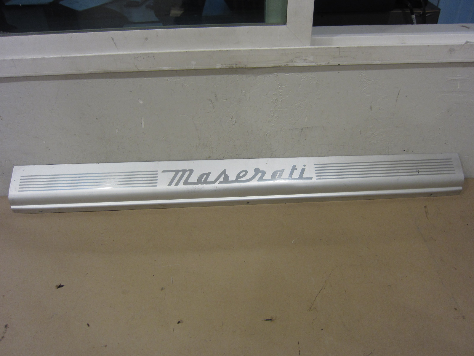 Maserati 4200 - Rh Sill Plate / Under Door Plate - P/N 386100314