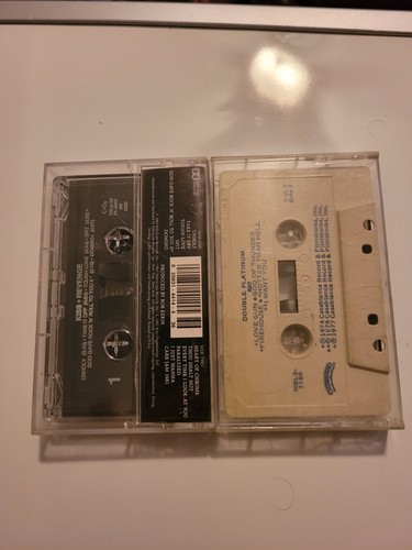 KISS Cassette Tapes Lot of 2, Animalize And REVENGE GUC, FAST US Ship - Picture 2 of 3