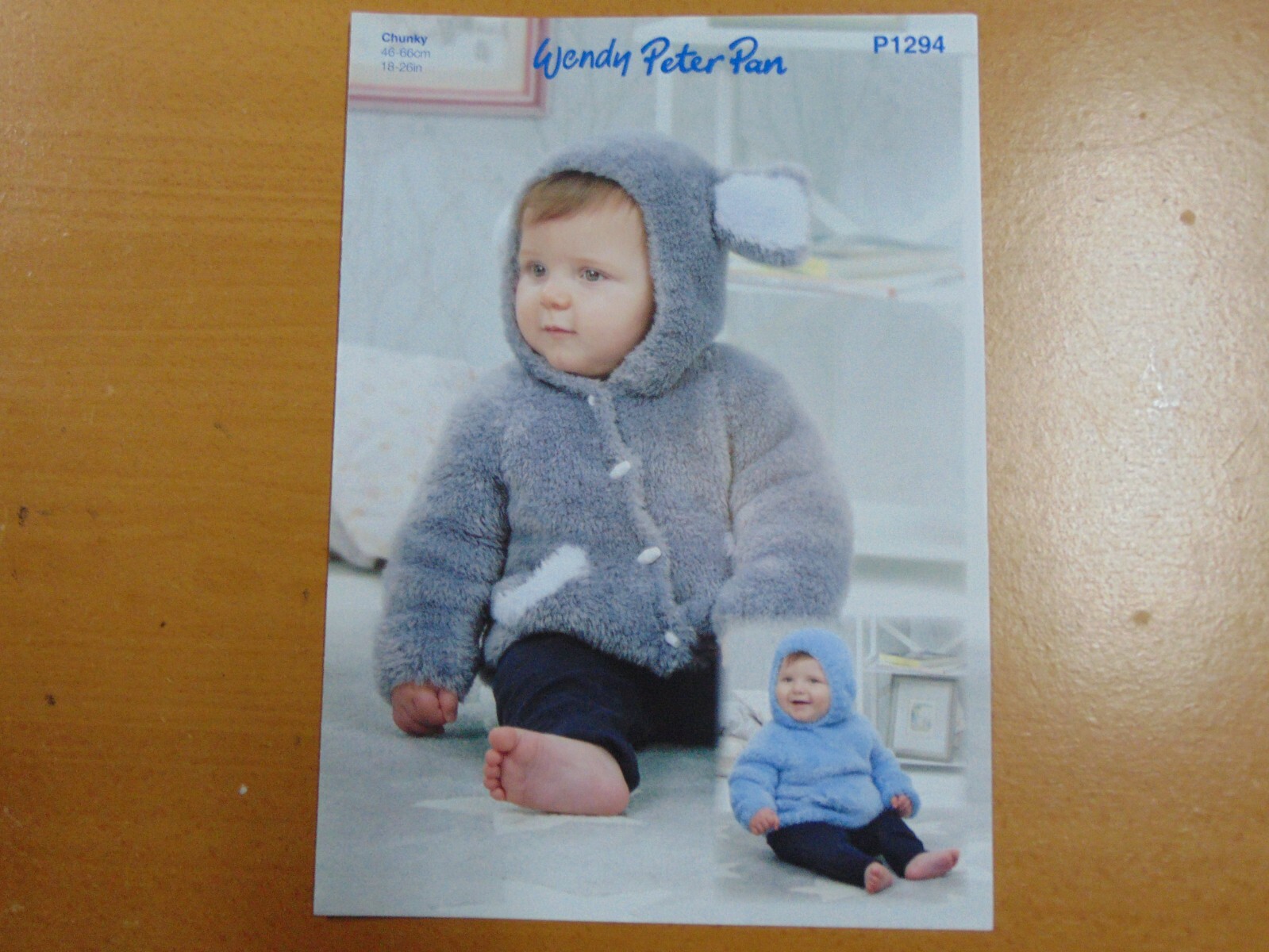 Peter Pan Chunky Knitting Pattern P1294 Hooded Sweater and Jacket