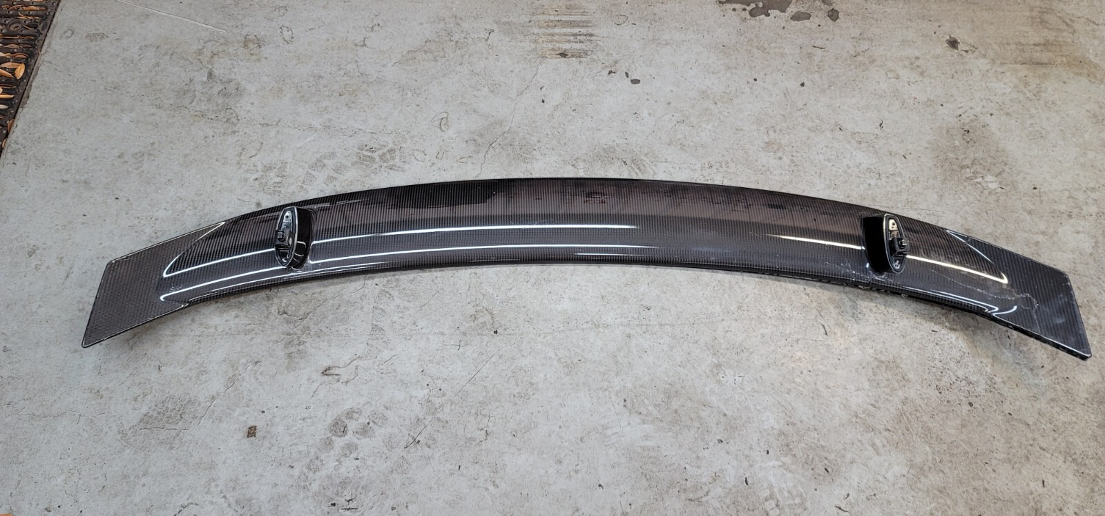 OEM AUDI R8 PERFORMANCE PLUS COUPE 2016-2022 REAR SPOILER WING DAMAGED READ!!!! 