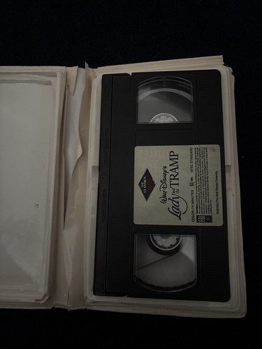 Walt Disney's Lady and the Tramp Black Diamond Edition VHS - Picture 2 of 2