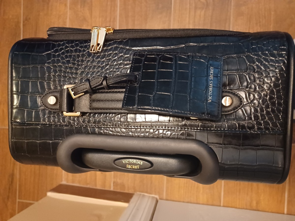New! Victorias Secret Carry On Wheelie Luggage Suitcase Croc Black