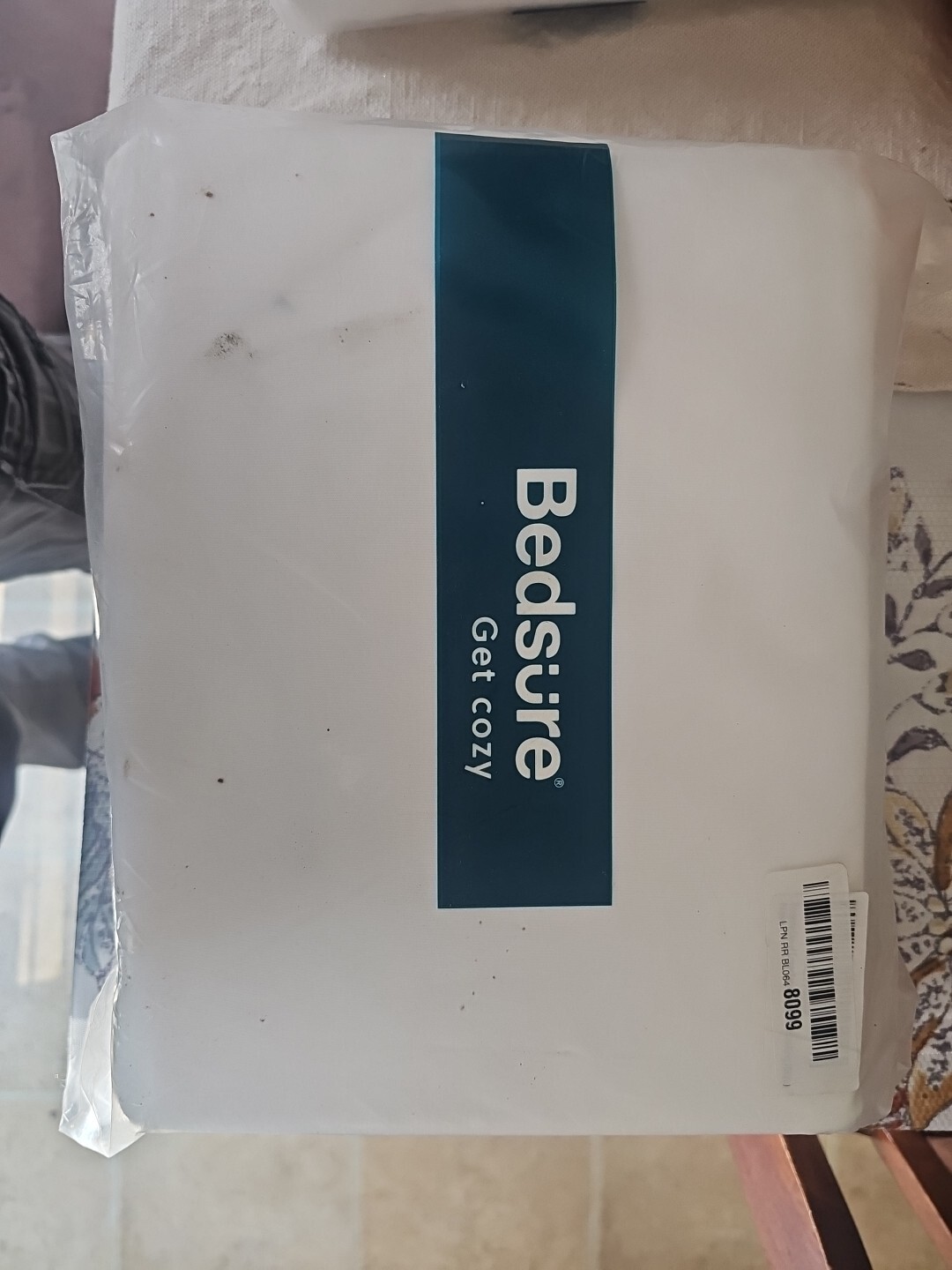 Bedsure King Duvet Cover Set Ivory Polyester New With Tags NWT-image