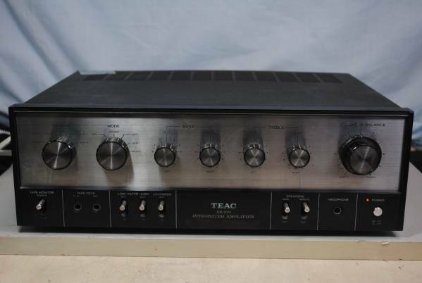 Teac AT-100 Tuner,AS-100 Amplifier Ad,1972,specs,articl