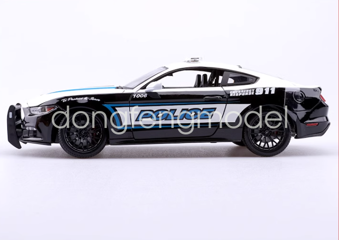 Maisto 2015 Ford Mustang GT 警察車両セット 1/18 Maisto 2015 Ford Mustang GT Police Car Diecast Model