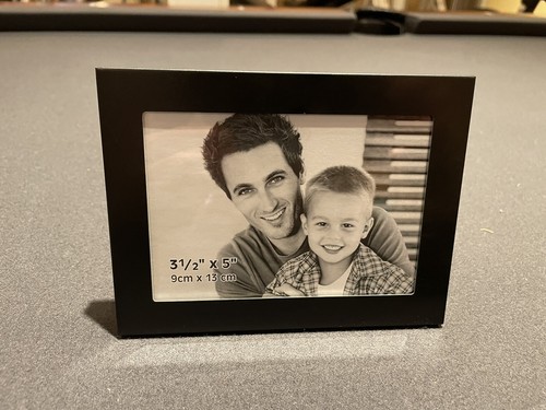 SIMPLY HOME DECOR FRAME SET -NOT COMPLETE SET- - Picture 3 of 6