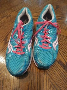 Womens Blue/Pink Running Sneakers Size 