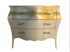 Comò bombato barocco  foglia oro in legno massello