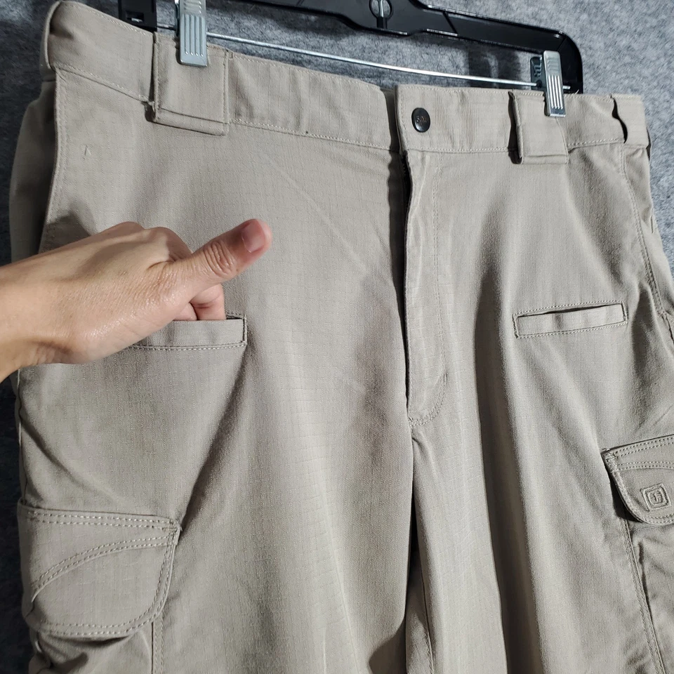 Pantalones de carga tácticos 5.11 para hombre 36x36 tostados utilitarios trabajo al aire libre duraderos tácticos Foto 3 de 4