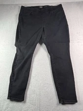 Women's Signature By Levi Strauss Gold Totally Shaping Pull-on Skinny Jeans 18S