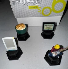 Trivial Pursuit 90's Time Capsule Edition 2004 Hasbro Tokens & Question Cards