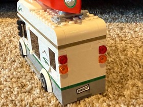 LEGO CITY: Camper Van (60057) W/Instructions