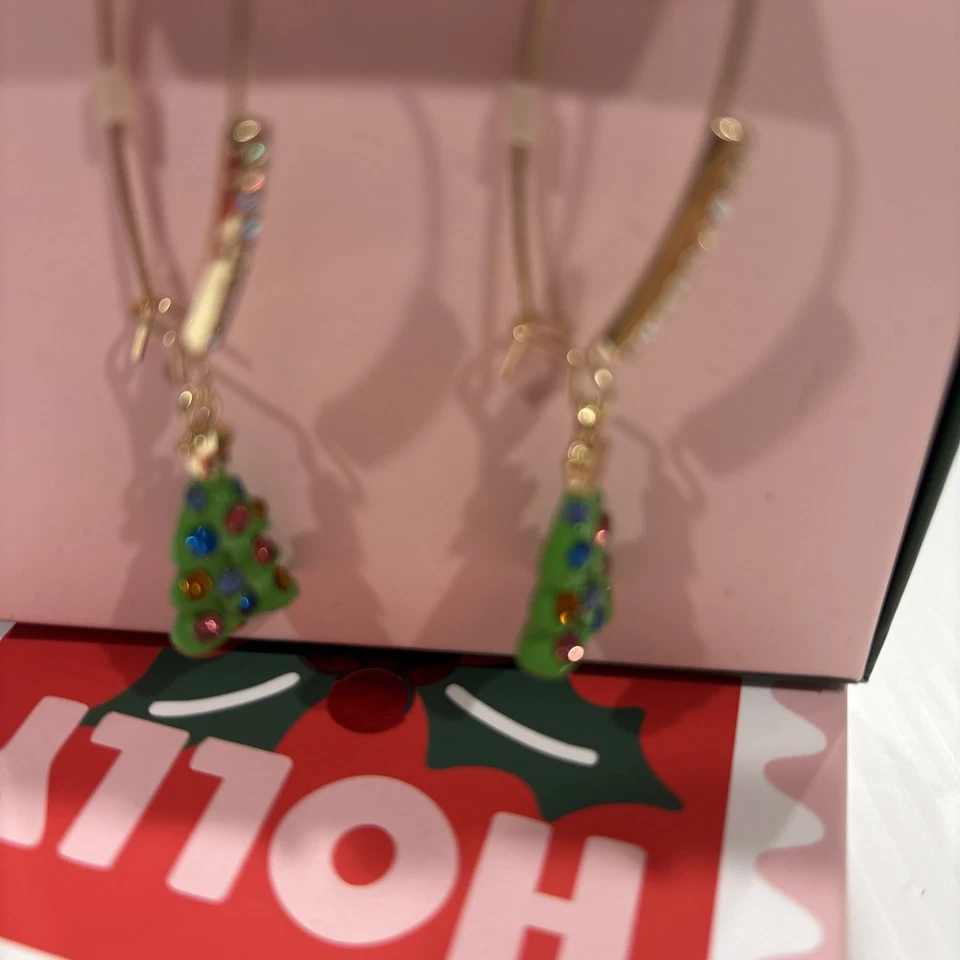 Pendientes colgantes Betsey Johnson verde brillante árbol de Navidad con piedras de vidrio en GB Foto 3 de 4