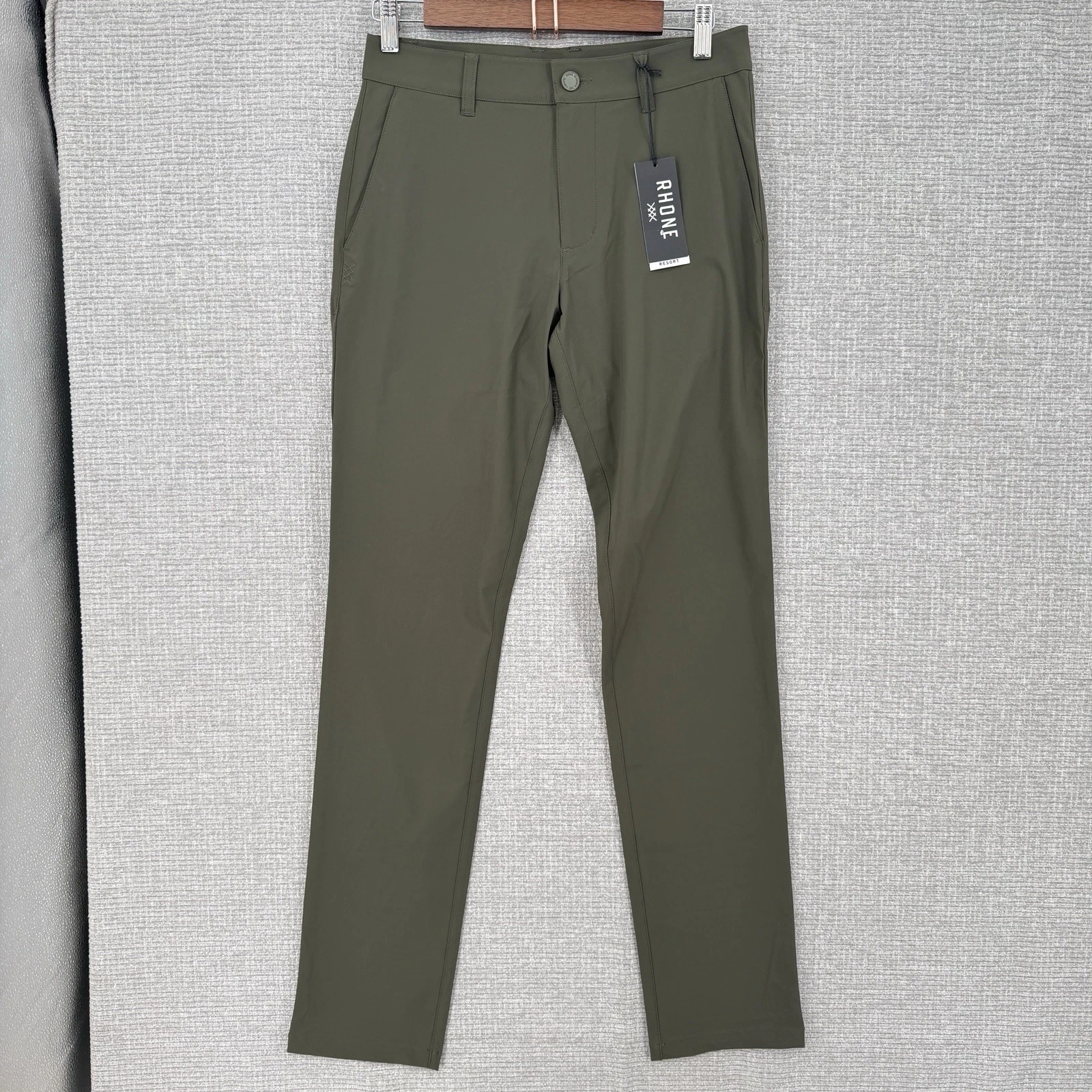 Rhone Men’s 28x33 Resort Slim Pant Stretch Quick Dry Survivor Green UPF 50+ New