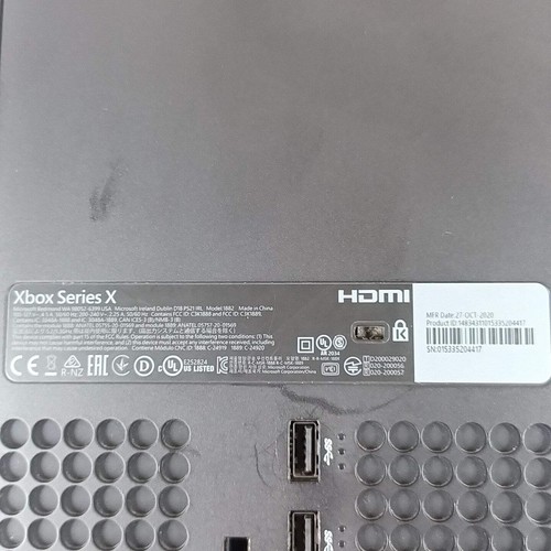 Microsoft Xbox Series X 1TB Console Sistema di gioco Nero 1882 - Foto 8 di 8